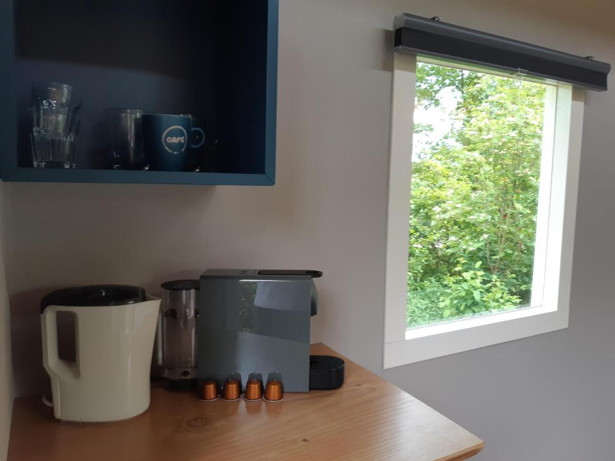 B&B Pipowagen "Het Wellnesst" Op Wellness Camping En B&B Stoltenborg Meddo Eksteriør billede